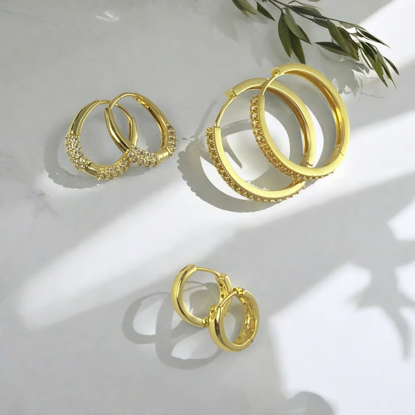 MiracDan 18K Gold Plated Hoop Earrings 3 Pairs Set – Classic Huggie Hoops for Women, Lightweight